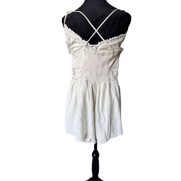 Cream boho style romper (XS) - Picture 2 of 7
